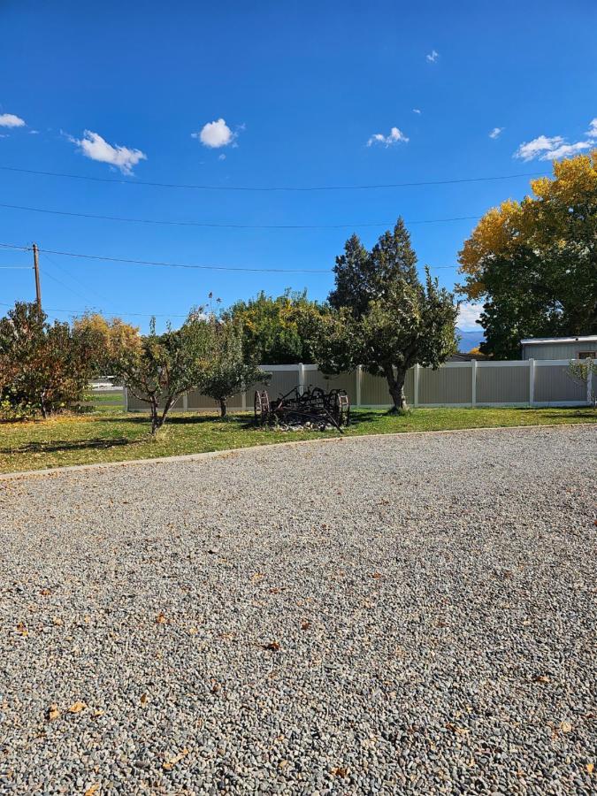 그랑 융티온 Peaceful, Private And Airy On A 5 Acre Farm 빌라 외부 사진